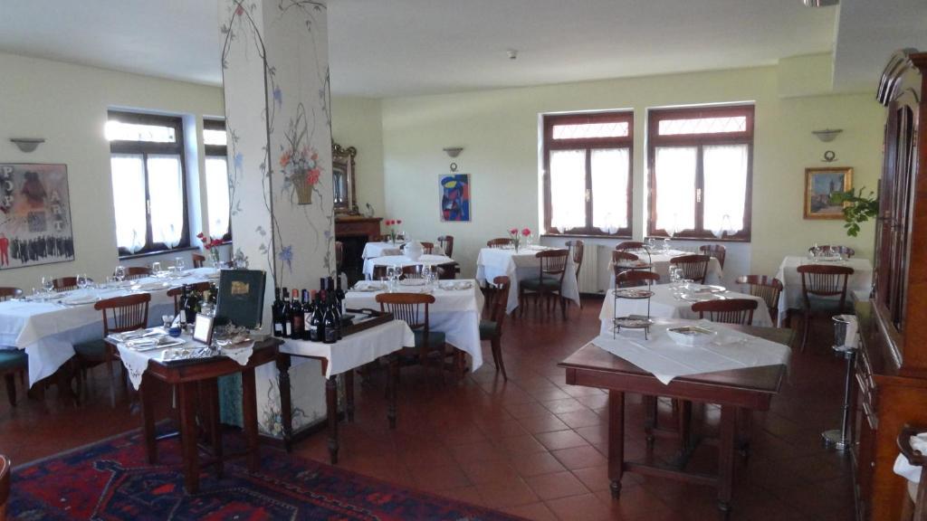Albergo & Ristorante Selvatico Rivanazzano Terme Ngoại thất bức ảnh